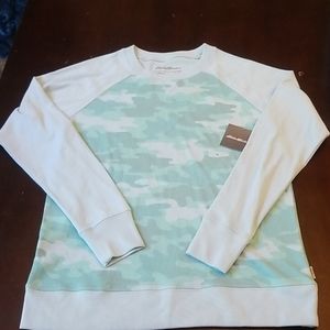 NWT Women's Eddie Bauer Crewneck